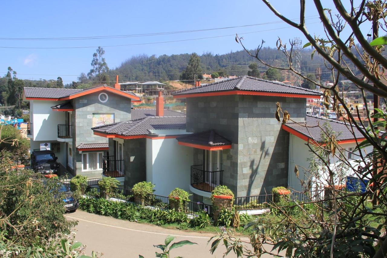 אוטי Two Seas Residence מראה חיצוני תמונה