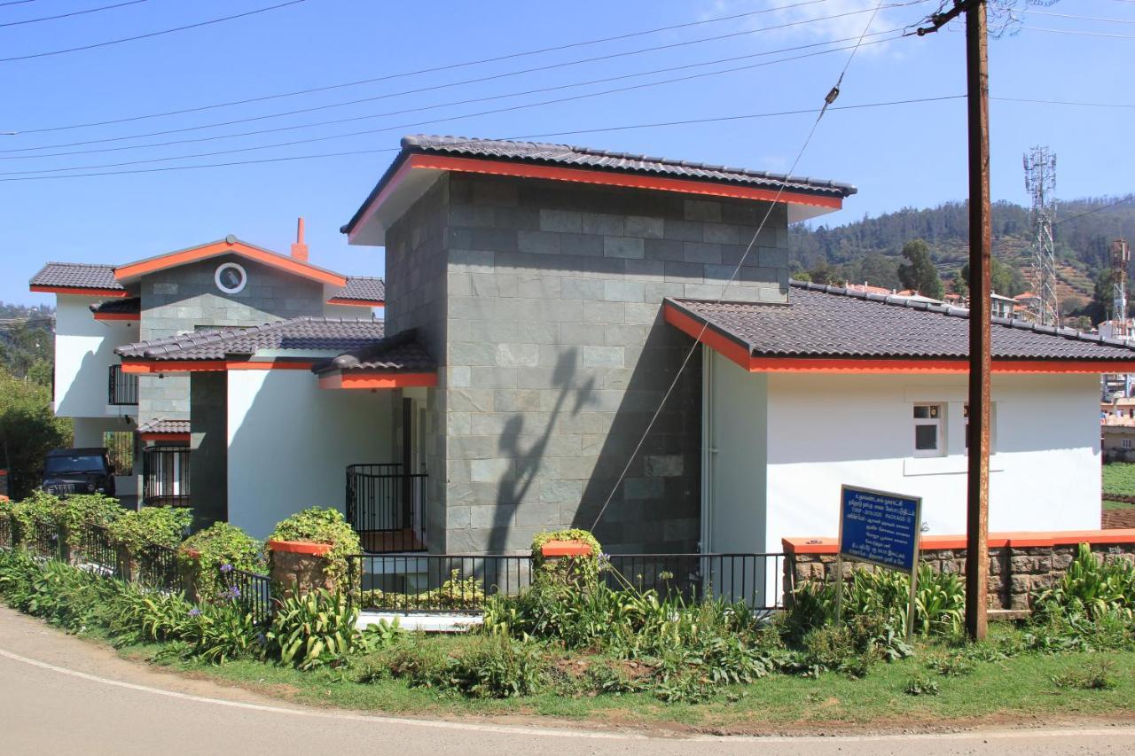 אוטי Two Seas Residence מראה חיצוני תמונה