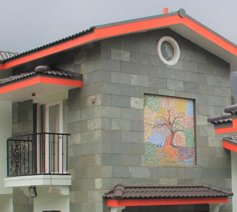 אוטי Two Seas Residence מראה חיצוני תמונה