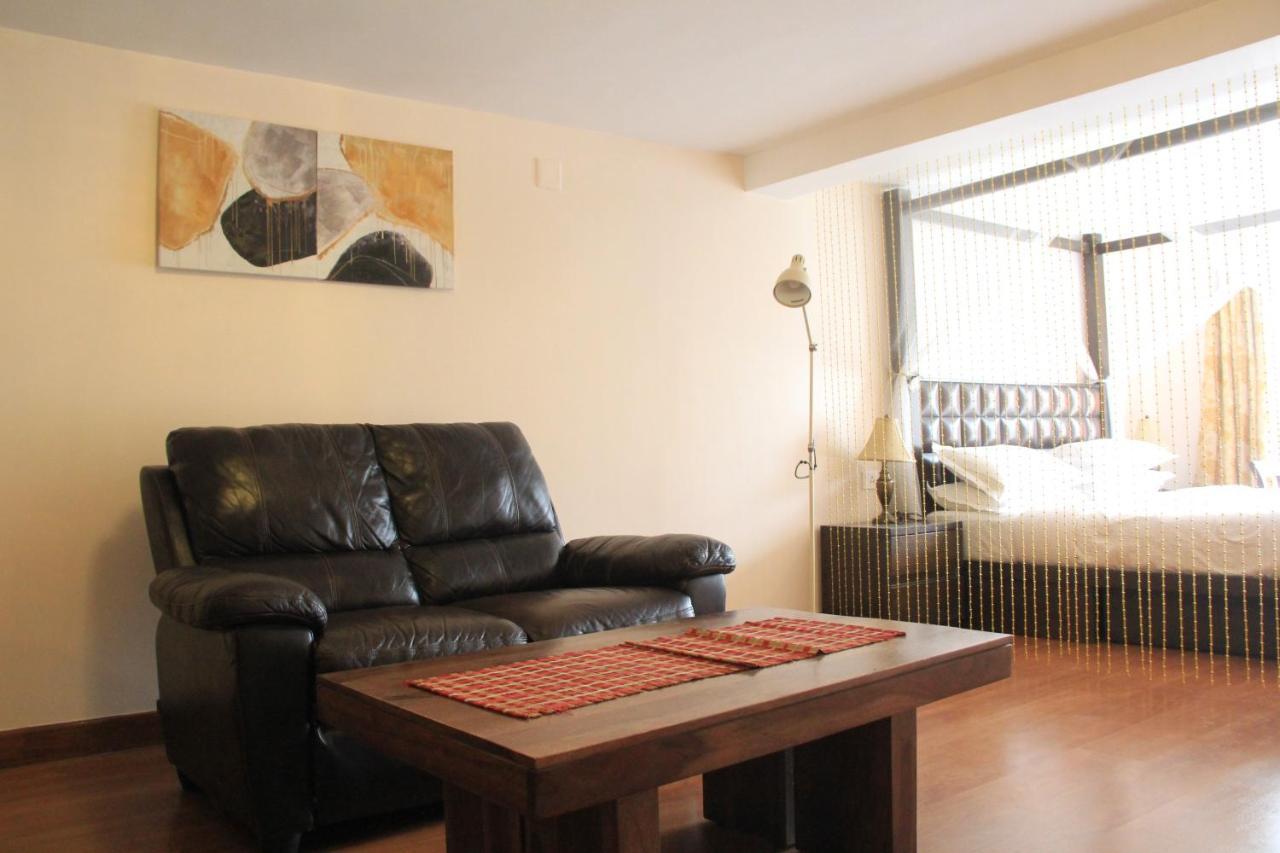 אוטי Two Seas Residence מראה חיצוני תמונה