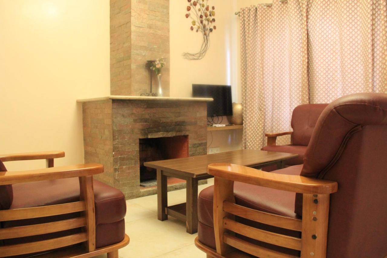 אוטי Two Seas Residence מראה חיצוני תמונה