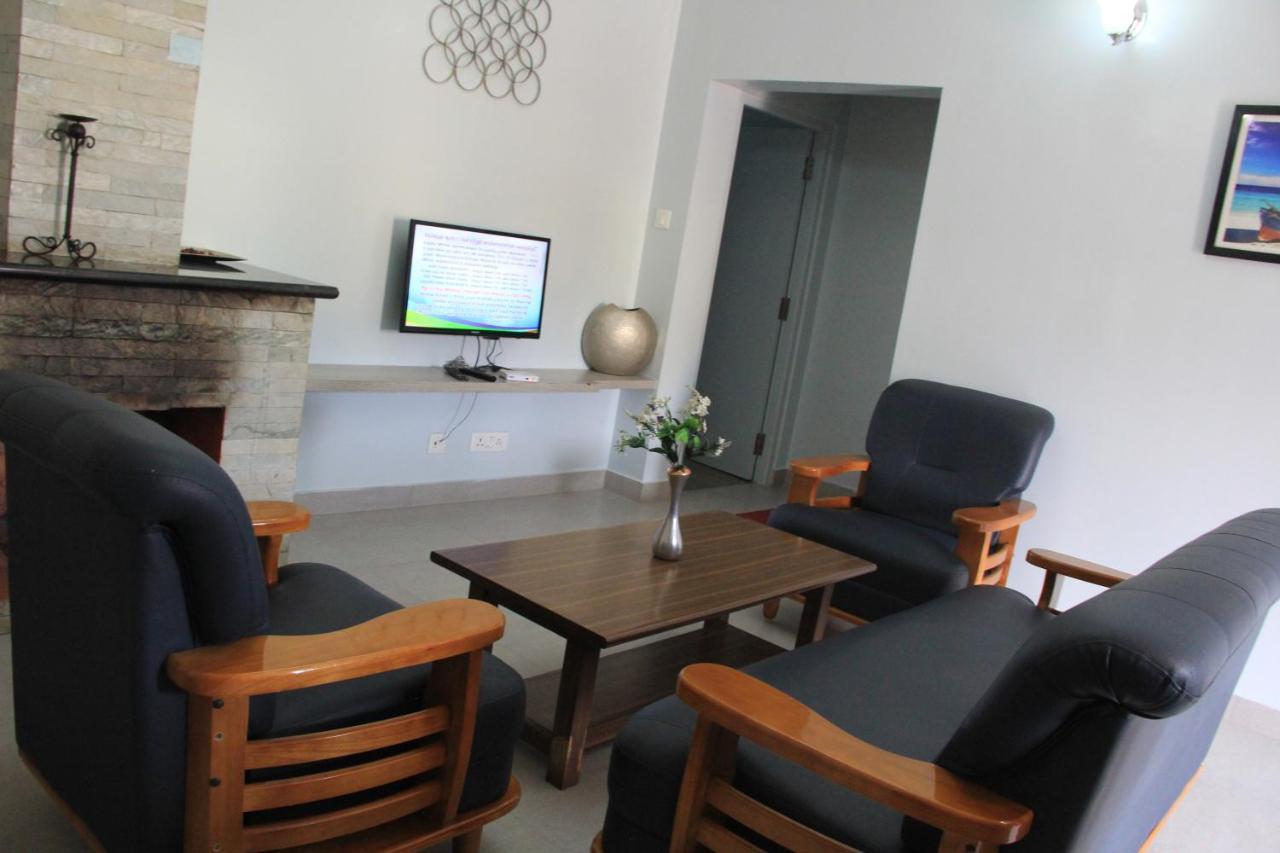 אוטי Two Seas Residence מראה חיצוני תמונה