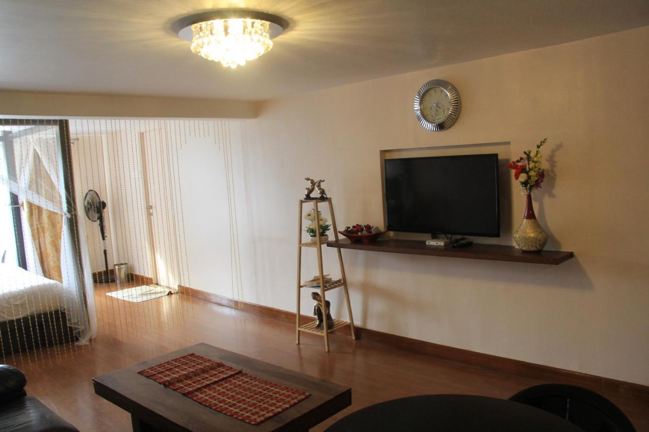 אוטי Two Seas Residence מראה חיצוני תמונה